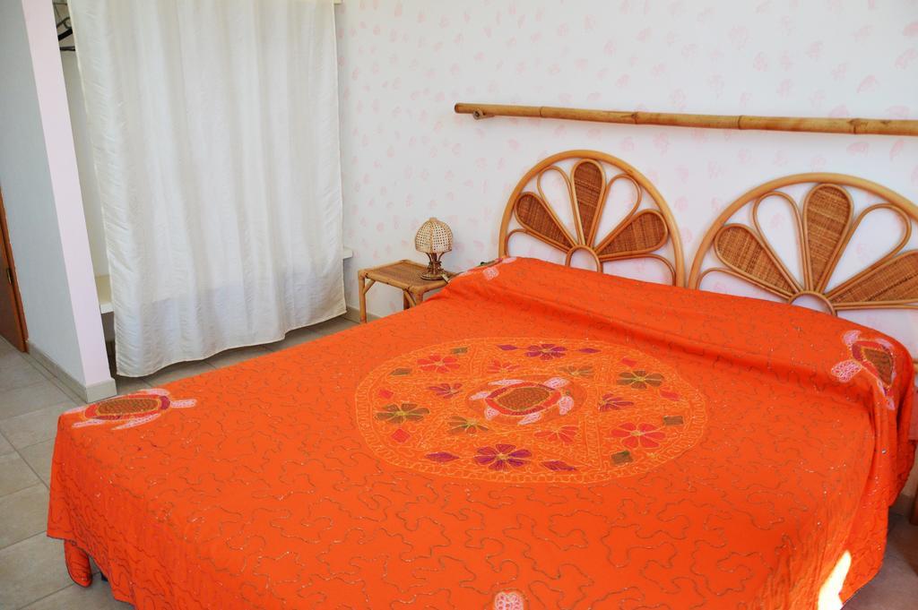 Agriturismo Tenuta Del Morige Галатоне Номер фото