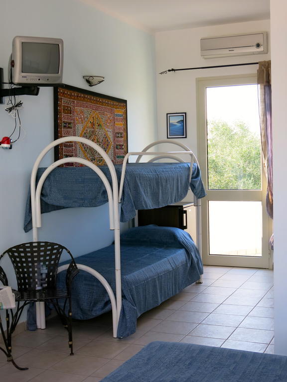 Agriturismo Tenuta Del Morige Галатоне Экстерьер фото