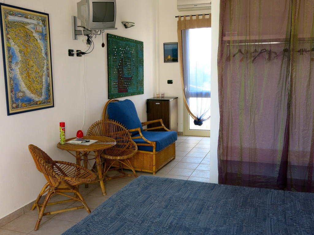 Agriturismo Tenuta Del Morige Галатоне Экстерьер фото
